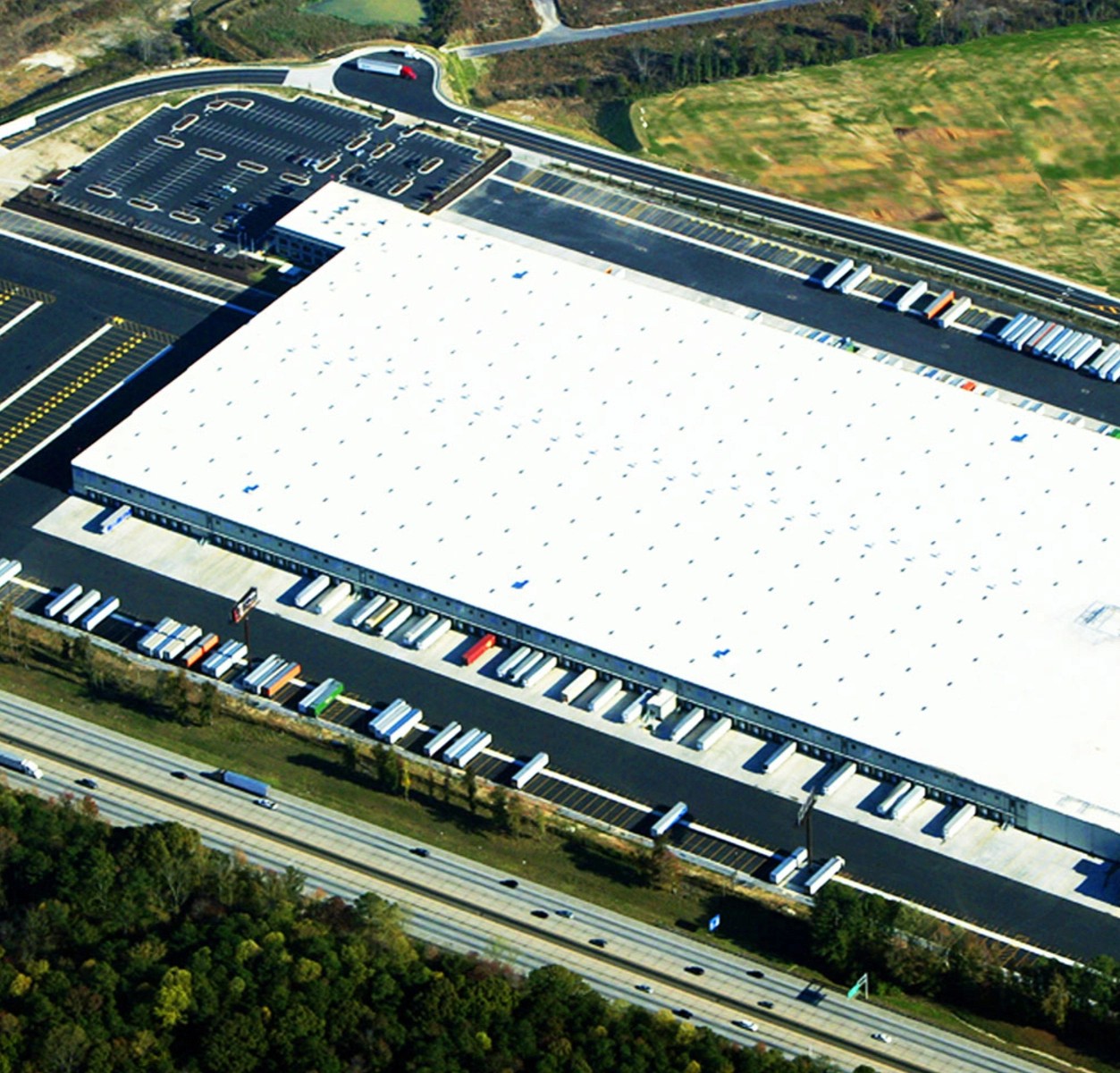 Cold Chain Distribution Center Food Logistics Refrigerated Storage Frozen Goods Multi Temperature Steel Warehouse