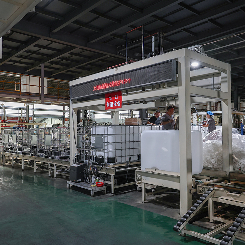 Industrial Grade Plastic 500 Liter IBC Bulk Tank for Bulk Liquid Shipping